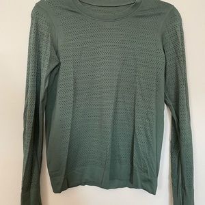 Lululemon Green Long Sleeve
